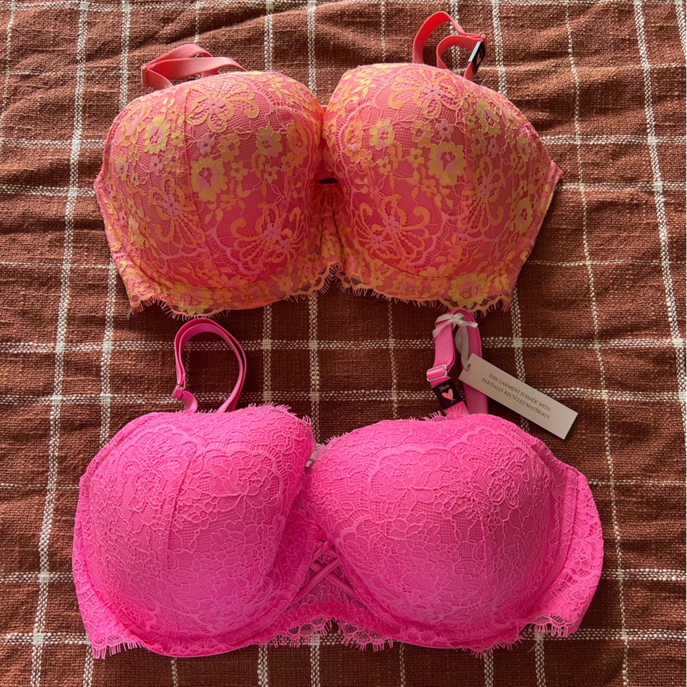 VS Dream Angel NWT lace bra bundle